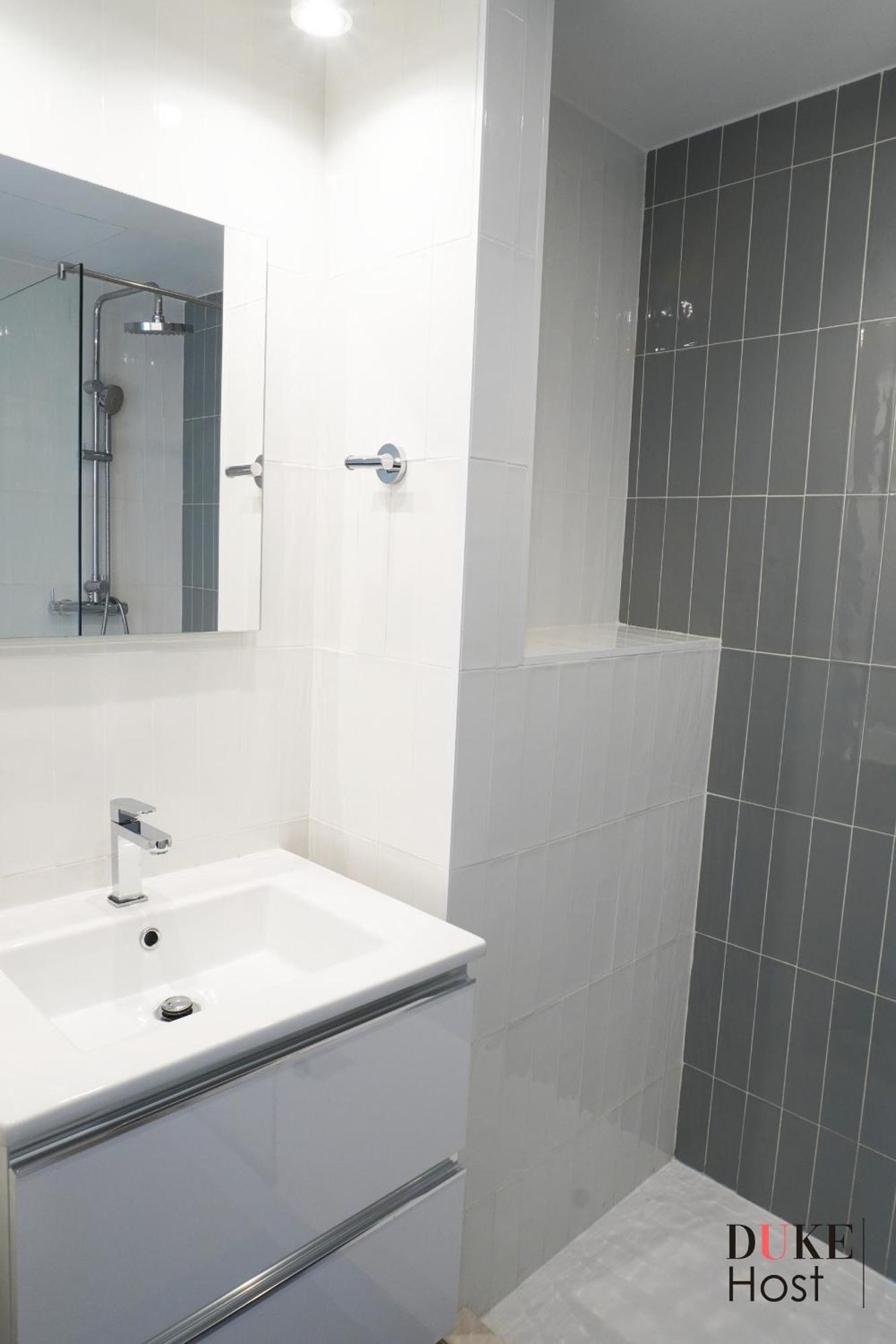 Castilla Luxury B Apartments Мадрид Экстерьер фото