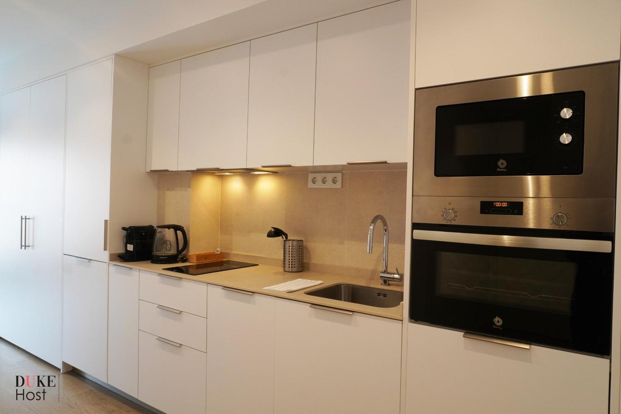 Castilla Luxury B Apartments Мадрид Экстерьер фото