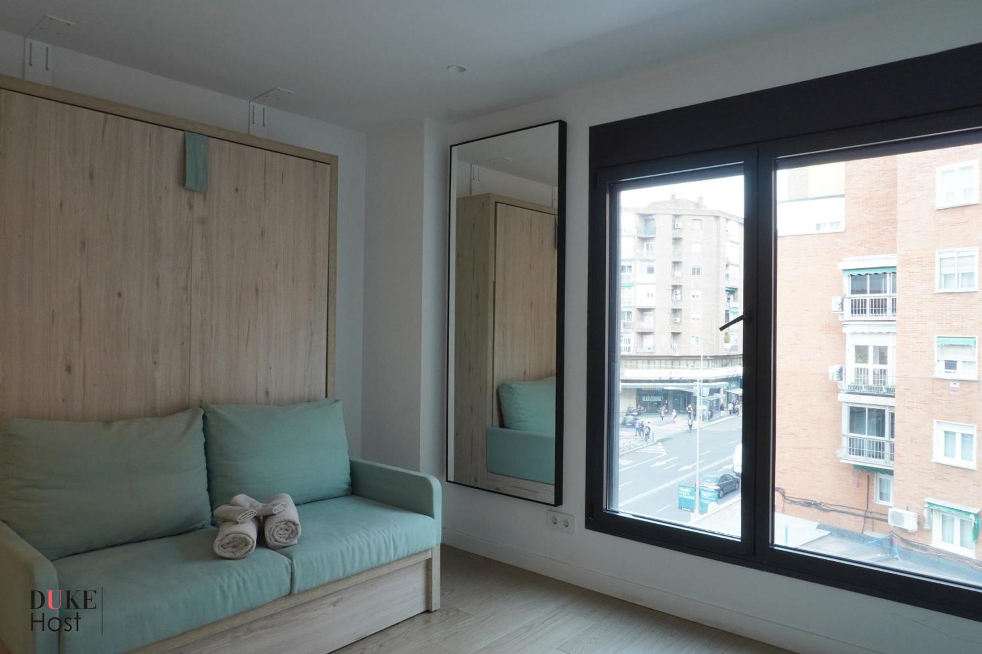 Castilla Luxury B Apartments Мадрид Экстерьер фото